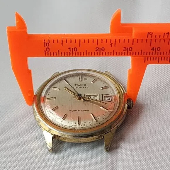 Timex Automatic Vintage Water Resistant Day Date Watch Gold‎ Tone Classic Mens